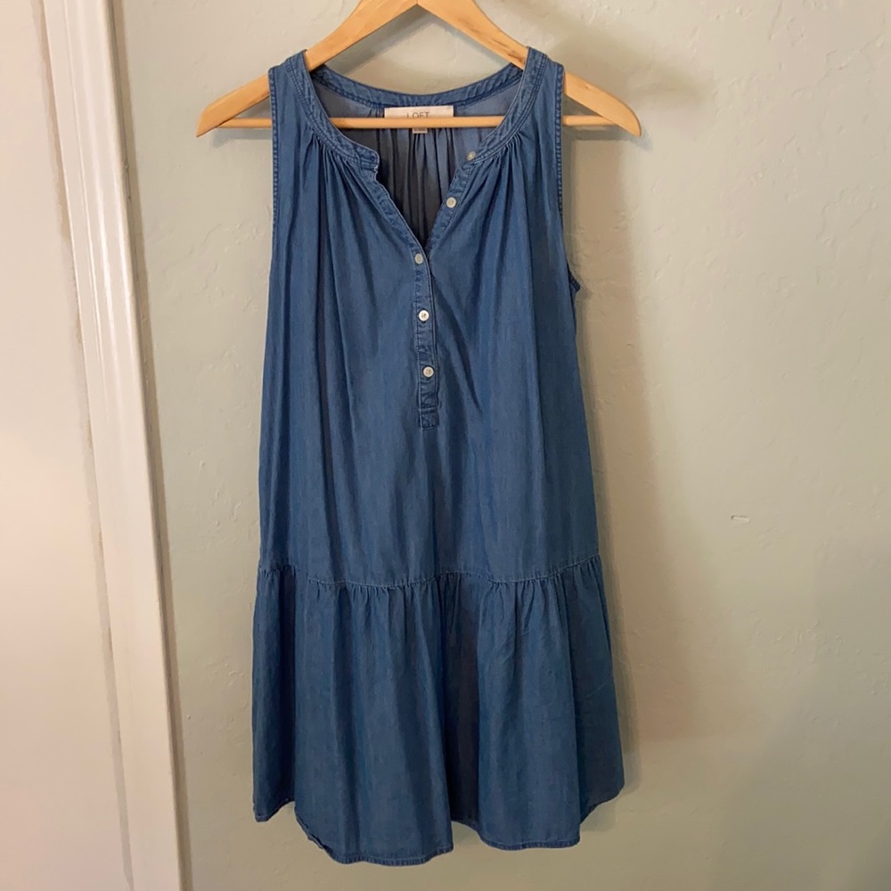 Sleeveless drop waist dress